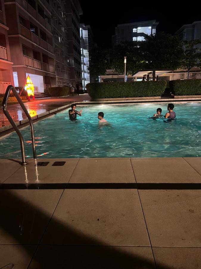 Lovers Inn Qc كويزون سيتي المظهر الخارجي الصورة