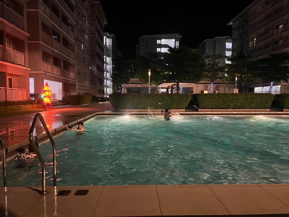 Lovers Inn Qc كويزون سيتي المظهر الخارجي الصورة